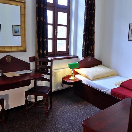 Hotel St Florian Loket Extérieur photo