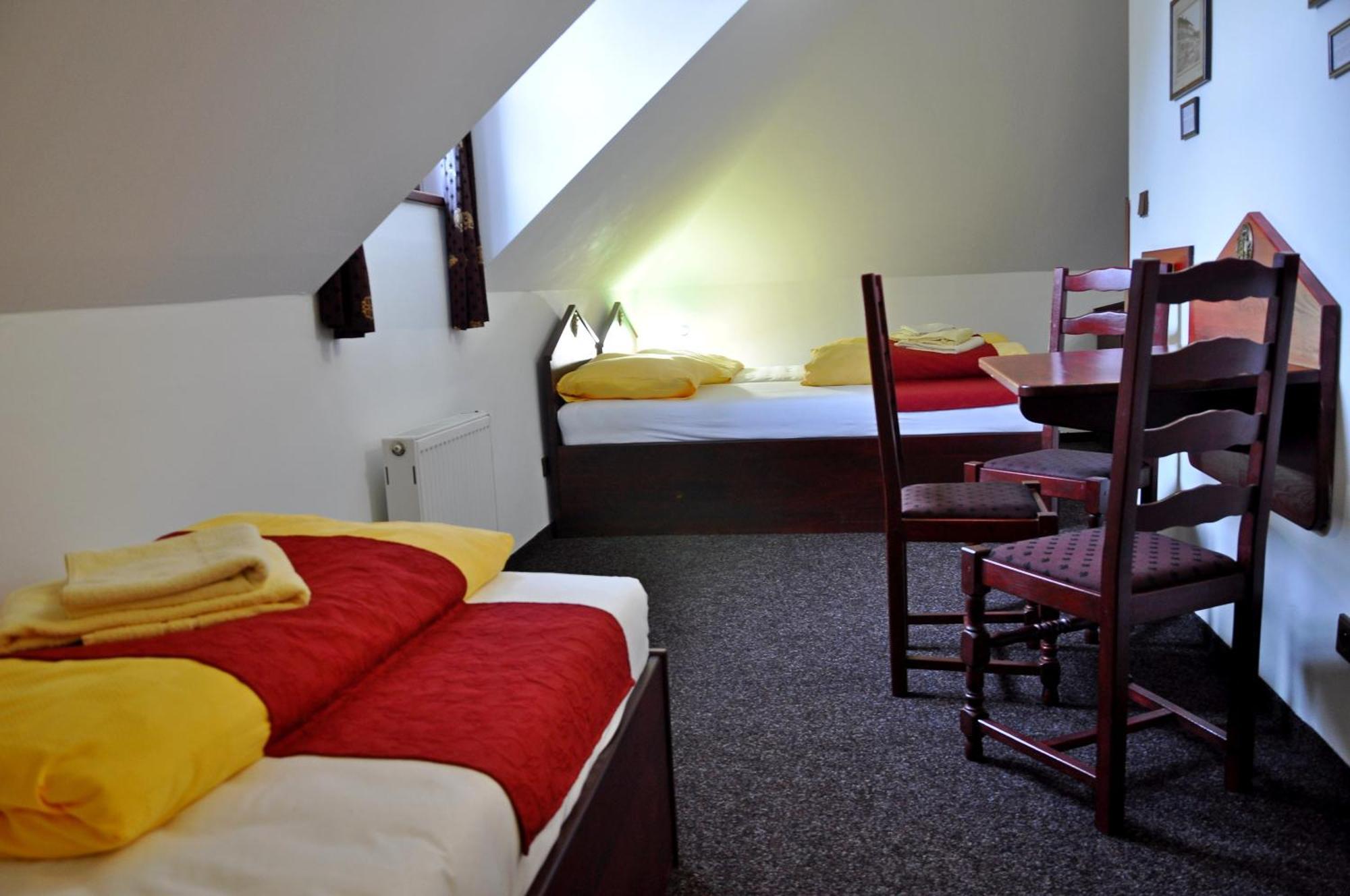 Hotel St Florian Loket Chambre photo