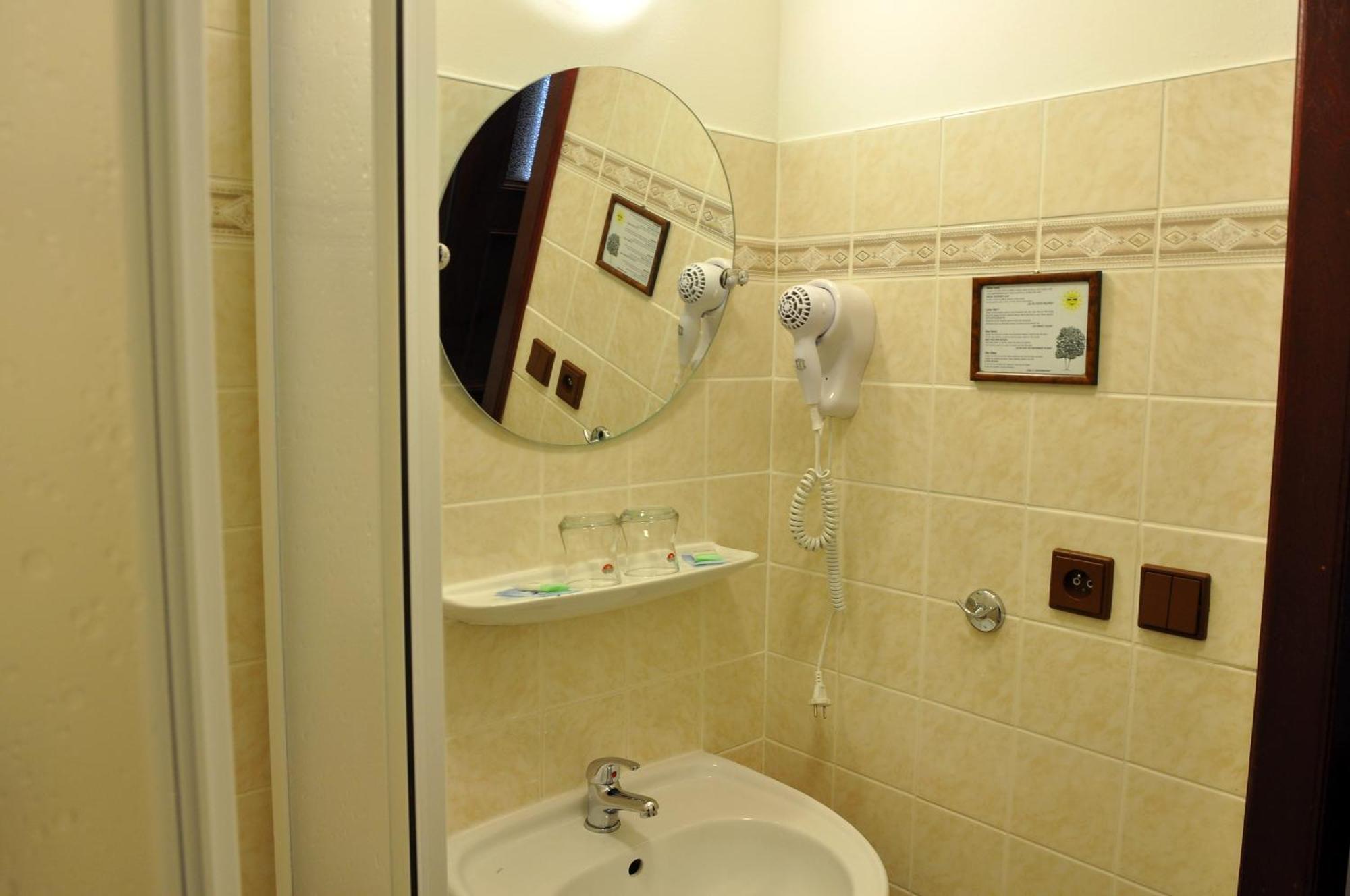 Hotel St Florian Loket Chambre photo