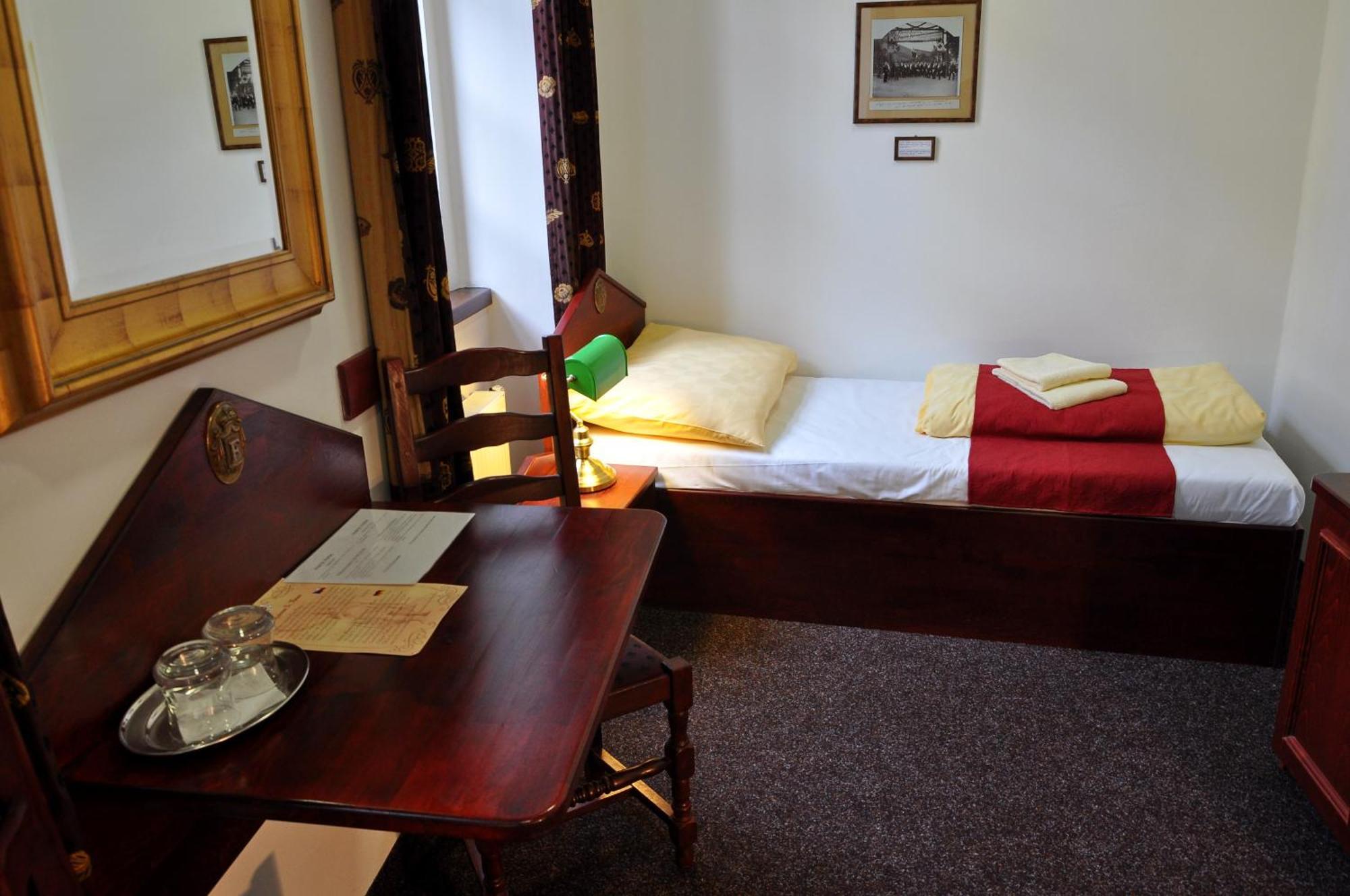 Hotel St Florian Loket Chambre photo